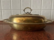 Mosiężny półmisek z pokrywą /Cloche /Serving Dish