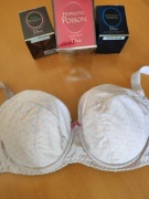 biustonosz stanik bielizna ciążowa  do karmienia dla mamy usztywniany