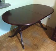 Rozkładany stół do jadalni z czasów PRL - 150 cm (195 cm) x 90 cm.