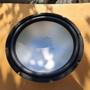 Glośnik samochodowy basowy XPoweR 600W XPX15