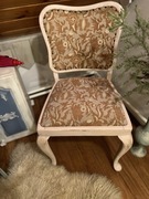 Krzesła w stylu prowansalskim