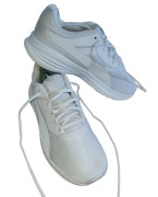 Markowe buty sportowe Puma Transport White Silver sneakersy r 39 białe 