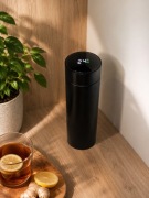  Termos smart z wyświetlaczem LED – kawa zawsze w idealnej temperaturze!