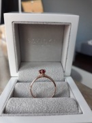 OKAZJA pierścionek Savicki The Journey z rubinem
