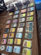 Pokémon TCG bulk blisko 2 tysiące kart