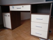 Tanio sprzedam biurko