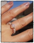 Pierścionek elastyczny z kamieni naturalnych pastelowy morganit WZORY