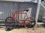 Rower ostre koło, bez hamulców