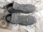 BUTY SPORTOWE 44 - 27,5