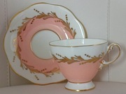 **RÓŻOWA filiżanka złota sygnatura porcelana Foley 1945+