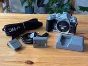 Olympus OM-D E-M1 body bezlusterkowiec, tylko 9000 zdjęć