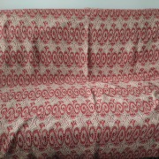 Narzuta z frędzlami z PRL-u 