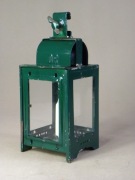 Niemiecka kolekcjonerska świecowa lampa kolejowa - DR wagonowa