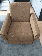 Fotel z czasów PRL-u.