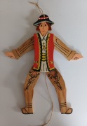 Góralska zabawka drewniana marionetka
