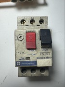 wyłącznik silnikowy Telemecanique GV2-M21