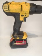 Adapter przejściówka baterii FLO 18V Li-ION do Dewalt 18V XR