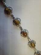 Srebrna bransoleta z bursztynem 