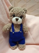 Zabawka ręcznie robiona na szydełku 