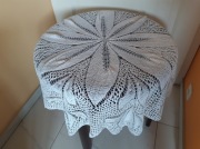 Nowy szydełkowy  obrus/ serweta  handmade średn.130 cm - 1 szt 