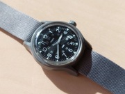 Limitowany, stylowy Timex Camper MK1 x Carhartt WIP z 2018 roku
