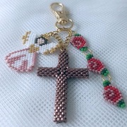 Breloczek z krzyżykiem i aniołkiem  na prezent