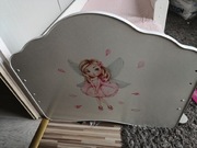 Łóżeczko dziecięce razem z materacem 