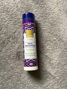 avon care lip balm with nutrients & emolliens