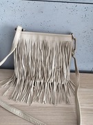 Torebka damska szykowna listonoszka Jenny Fairy frędzle efektowna beż