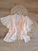 kremowa bluzka z krótkim rękawem w falbanke falbanka 36Sletnia pudrowa