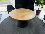 STÓŁ DĘBOWY OKRĄGŁY 135cm Z SOLIDNA STALOWĄ NOGĄ DESIGN SKOŚNY