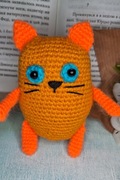 Rudy kotek ręcznie robiony Koteczek na szydełku amigurmi prezent Kot