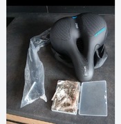 Siodełko, stopka, akcesoria do łańcucha 