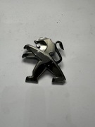 Emblemat znaczek logo przedniego zderzaka 3008 Lift