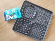 mata do wylizywania smakołyków dla psa