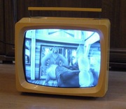 Kultowy telewizor Vela 202 działa - po przeglądzie