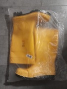 OBUWIE CHRONNE GUMOWCE KALOSZE BEZPIECZNE WYSOKIE PCV S5 EUROFORT