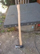 Sprzedam nowa siekiere rozlupujaca