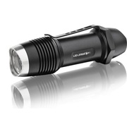 Latarka Ledlenser F1