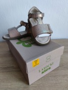 Sandałki dla dziewczynki rozm, 24