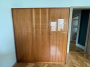 Solidna szafa z czasów PRL