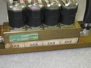 Zestaw elektrozaworów z podstawą do autoklawu