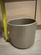 Stylowa doniczka | Osłonka na kwiaty | 12 cm