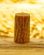 Świeca z naturalnego wosku pszczelego Lawenda Zielony Świecownik