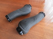 Chwyty ergonomiczne PROX Skręcane GP-80 Czarne 130mm Gel