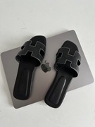 Klapki Sandały Hermes Oran Sandał Czarne Skórzane