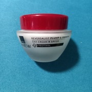 Avon Reversalist Plump & Smooth krem na dzień z protinolem SPF20