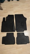 Komplet dywaników gumowych VW Up, Skoda Citigo, Seat Mii