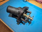 TERMOSTAT Z CZUJNIKIEM FORD MONDEO MK3 1.8 2.0 DURATEC
