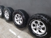 Koła z oponami terenowe Hyundai Terracan 